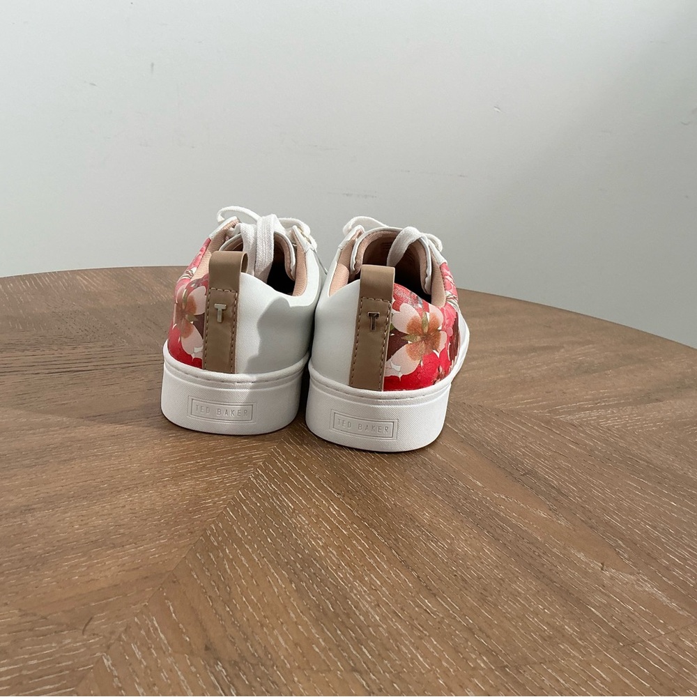 Ted Baker Women's Alison Sneaker - Picture 9 of 9